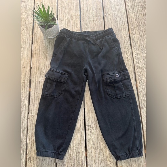 Boys Zumiez Ninth Hall Cuffed Bottom Cargo Sweat Pants, Black, Size Large - Picture 1 of 4